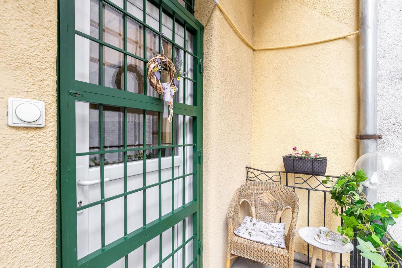 Green Apartment بودابست المظهر الخارجي الصورة